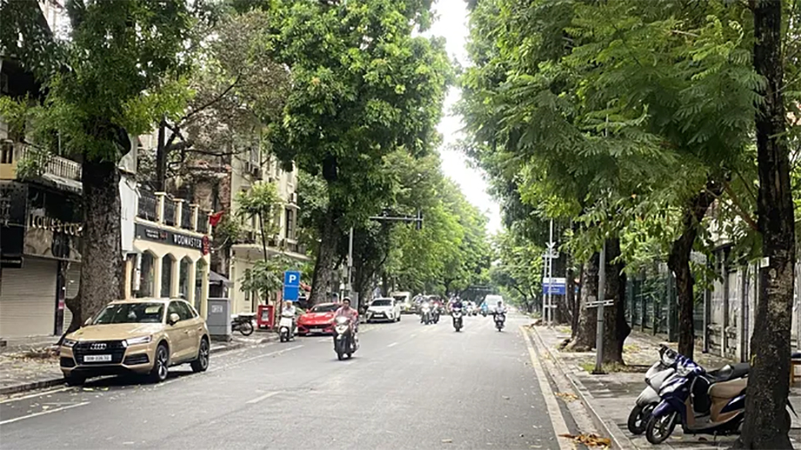 Thời tiết hôm nay (30-10): Bắc Bộ nhiều mây, ngày có mưa rào và dông rải rác, cục bộ có nơi mưa to

